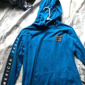 American Eagle hooded long sleeve